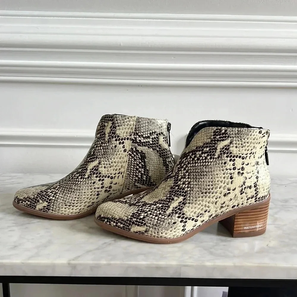 Emily Booties Natural Snake Leather Size 7.5 8 - Picture 5 of 8